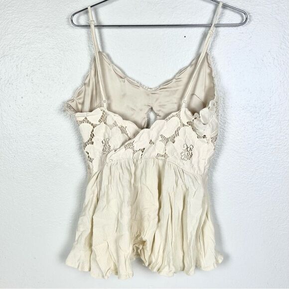 Revolve Tularosa Cream Off-White Lace Cutout Top - Picture 4 of 6